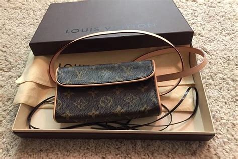 cek seri louis vuitton.